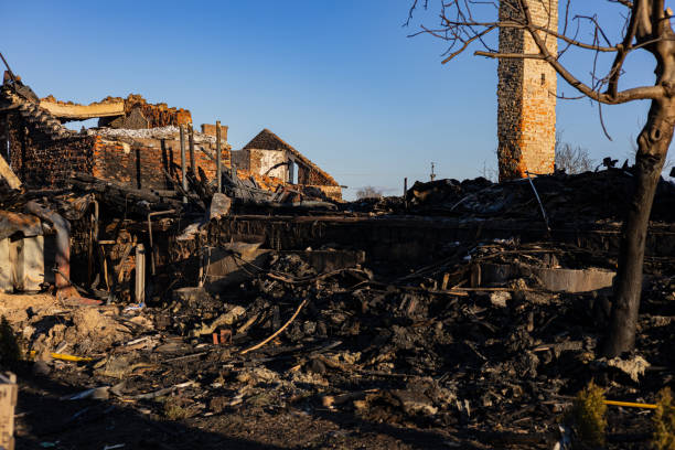 24/7 Emergency Fire Damage Removal experts in Clear Lake, WA
